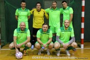 Drużyna DOKA stojąca w bramce podczas XXIX barbórkowego Turnieju Piłki Nożnej