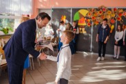 Nagrodzeni przez prezydenta miasta uczniowie siemianowickich szkół.