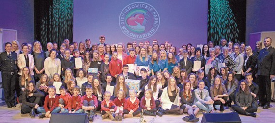 Zdjęcie grupowe z ubiegłorocznej Gali