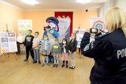 "Dbamy o siebie i innych w czasie pandemii", tytuł konkursu plastycznego dla dzieci,…
