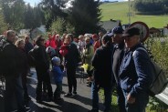 Reprezentanci Naszego Miasta na zbiórce przed marszem