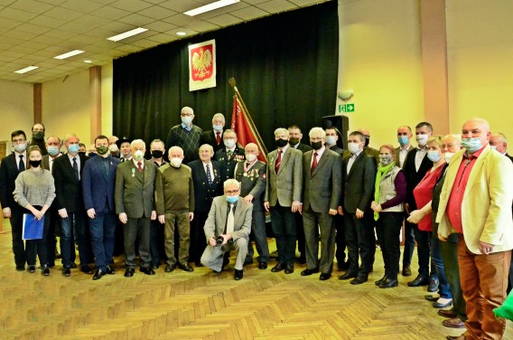 Grupowe zdjęcie delegatów