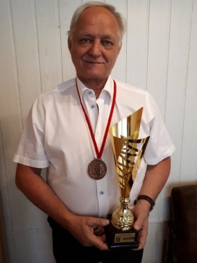 Dyrektor Meritum z kolejnym swoim trofeum