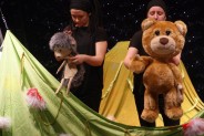"Wielka misiowa wyprawa na księżyc" w wykonaniu Teatru MER z Łodzi