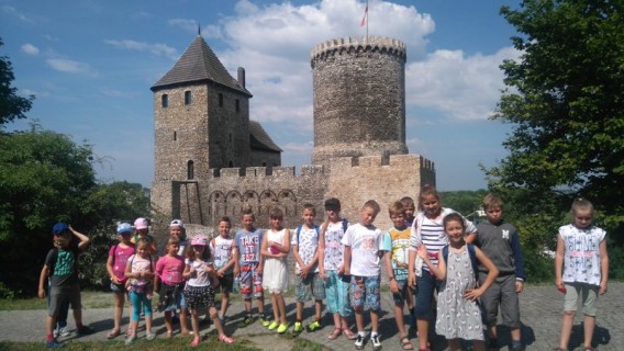Dzieci z Jordana na wycieczce