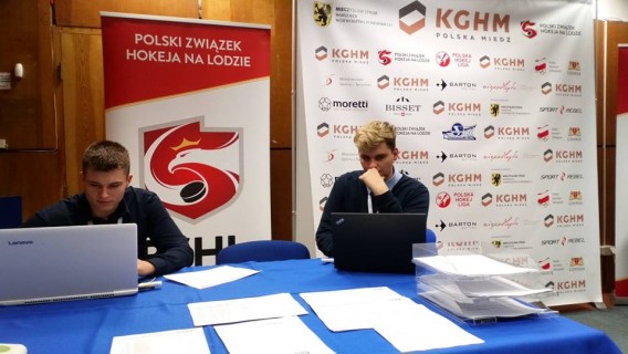 Patryk Miland w Biurze Prasowym w Gdańsku