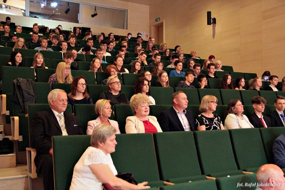 Pierwszy Siemianowicki Dzień Zawodowca cieszył się uznaniem wśród uczniów.