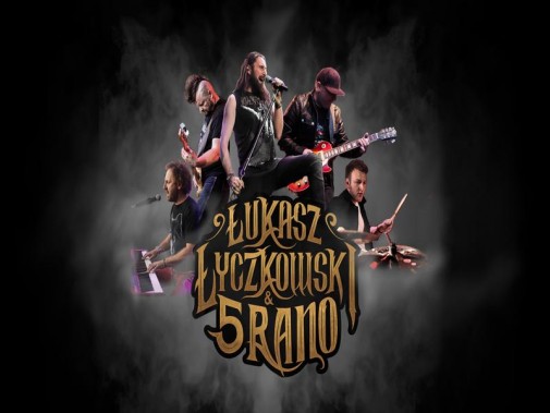 Na czarnym tle logo oraz sylwetki muzyków z zespołu Łukasz Łyczkowski & 5 Rano