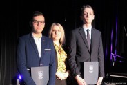 Stypendia przyznane uzdolnionym, siemianowickim uczniom za rok szkolny 2018/19.