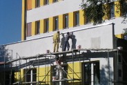 W lutym 2006 roku przekazano najemcom mieszkania w budynku przy ulicy Fabrycznej 14. W sumie…