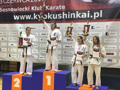 Daria Szefer na najwyższym stopniu podium Mistrzostw Polski