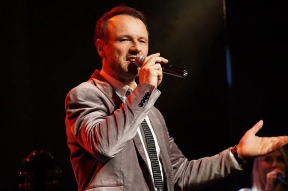 Damian Holecki