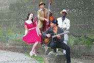 Gift Musarurwa & The Moon Beams