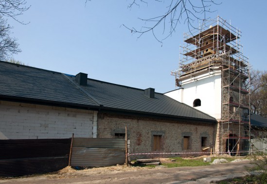 Prace budowlane w pałacu