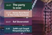 Kolorowy afisz na którym w tle widzimy szyb Krystyn Parku Tradycji a z boku kolrowe kwadraty z…