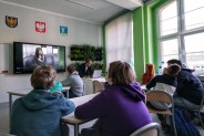 Wykład Łukasza Lamży na temat najnowszych technologii, testów i badań robotów humanoidalnych
