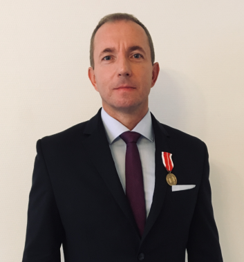 Nauczyciel Zespołu Szkól Cogito  Krzysztof Brożek