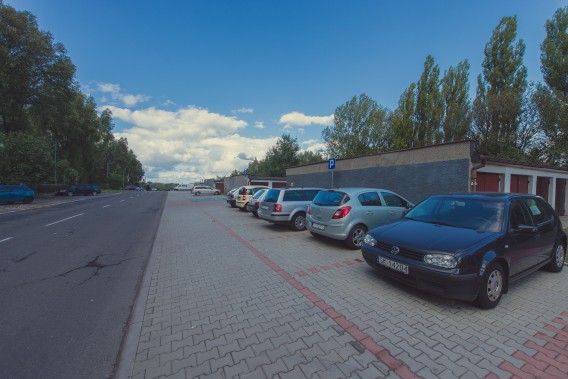 miejsca postojowe Al. Młodych