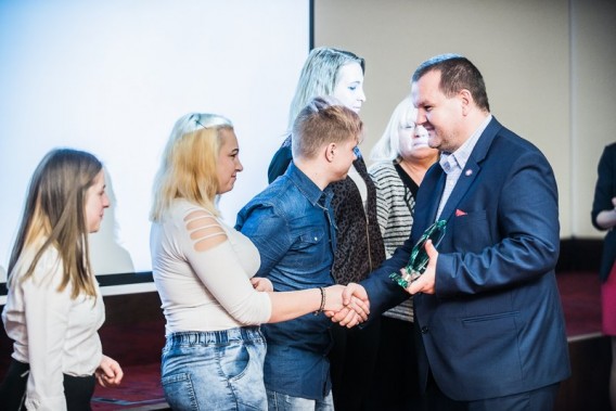 ZSOiZ odbiera nagrodę
