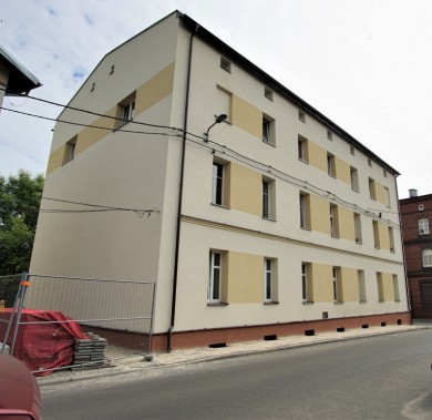 Kamienica przy ul. Sobieskiego 8 po termomodernizacji.