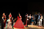 Koncert noworoczny, wszyscy artyści na scenie, finał