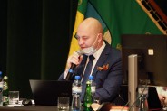 Wiceprzewodniczący RM Grzegorz Mól.