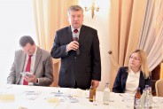 Debata w Zameczku, organizowana przez Siemianowickie Stowarzyszenie Samorządowców
