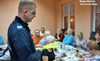 Z seniorami o "tajemniczych wnuczkach i policjantach"