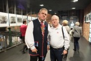 Pamiątkowe zdjęcie z Markiem Szołtyskiem