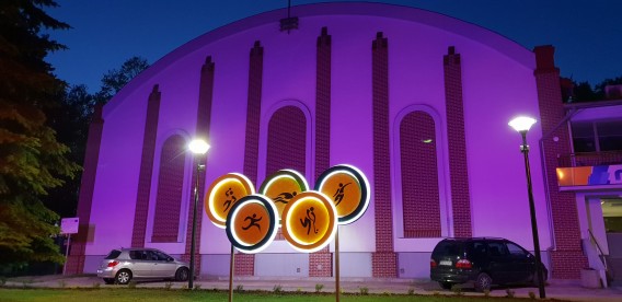 Hala siemianowckiego Miejskiego Ośrodka Sportu i Rekreacji "Pszczelnik" została wyremontowana w…