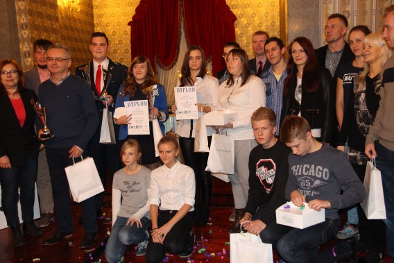 Reprezentacja II Liceum Ogólnokształcącego zwyciężyła w piątej edycji "Siemianowickiej Bitwy na…