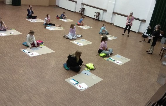 Dzisiaj w Siemianowickim Centrum Kultury - Bytków rozpoczęły się zajęcia plastyczne w ramach…