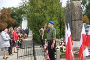 Pozostałe delegacje składają hołd obrońcom Kopalni „Michał”