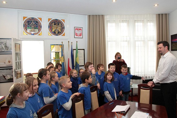Uczniowie SP 3 zwiedzali dzisiaj ratusz 1
