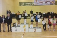 Zuzanna Tomanek podczas ceremoni dekoracji zwycięzców turnieju w Radomiu.
