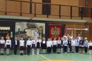 Pełnoprawni, pasowani już uczniowie
