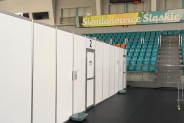 Wnętrze i wyposażenie Punktu Szczepień Powszechnych w Siemianowicach Śląskich.