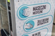 Maseczkomat na siemianowickim Rynku Miejskim.