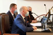 Siemianowiccy radni uczestniczący w XXXV sesji Rady Miasta.