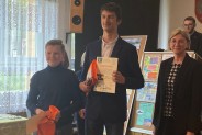 Nagrodzeni uczniowie oraz organizatorzy IX Festiwalu Meritum Wizji