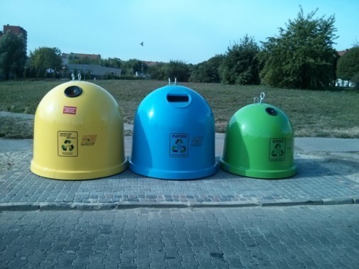 Pojemniki do segregacji śmieci