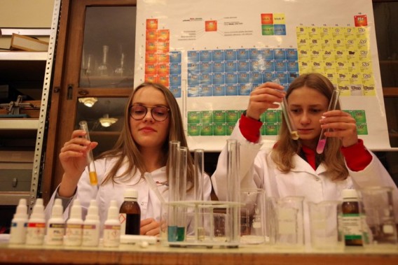 Klasa biologiczno-chemiczna