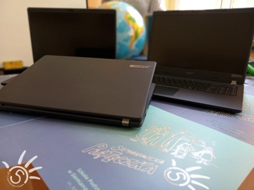 W związku ze zdalną  nauką  uczniowie wykorzystują różne środki komunikacji elektronicznej.…