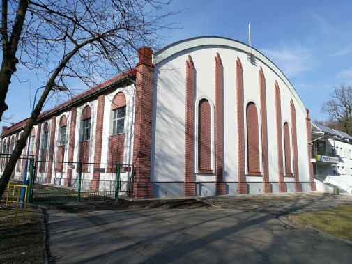 Wyremontowany budynek MOSiR