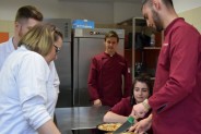 Zajęcia edukacyjne pt.: „Alternatywny deser” i „Zamień fast-food na fit-food”, w których…