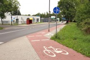 Skrzyżowanie ścieżek rowerowych ul. Świerczewskiego z ul. Dworską