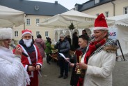 Wręczanie pamiątkowych dyplomów