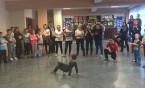 Breakdance z "FRODO" - to jest to !