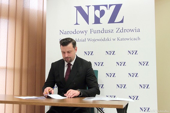 Podpisanie czwartej umowy na dofinansowanie szczepień profilaktycznych przeciwko HPV.