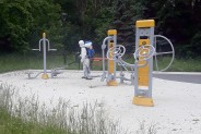Wszystkie urządzenia na miejskich placach zabaw zostały odpowiednio przygotowane do użytkowania.…